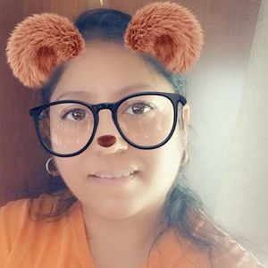 Meet your Posher, Vicky